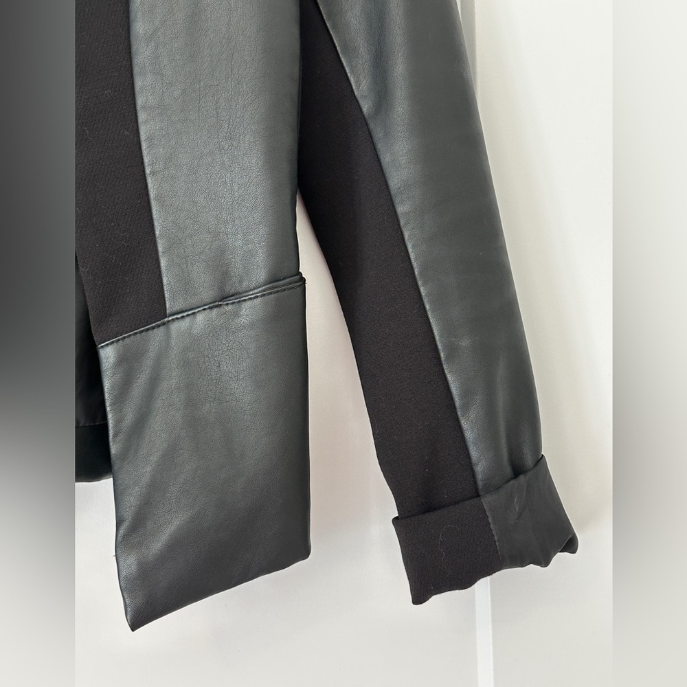 Dynamite leather Jacket - Picture 3 of 7